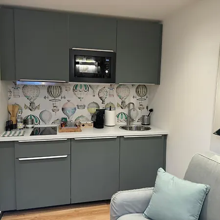 Apartment New With Balcony