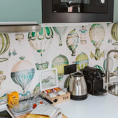 Apartment New With Balcony *